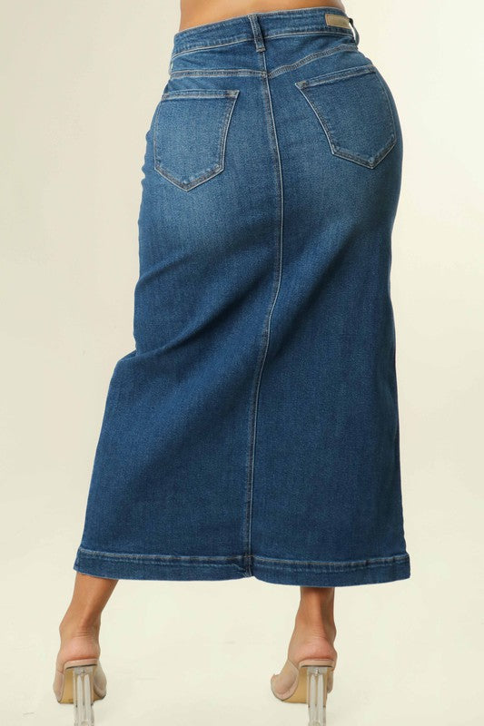 "Back to Basics" Stretch Denim Skirt