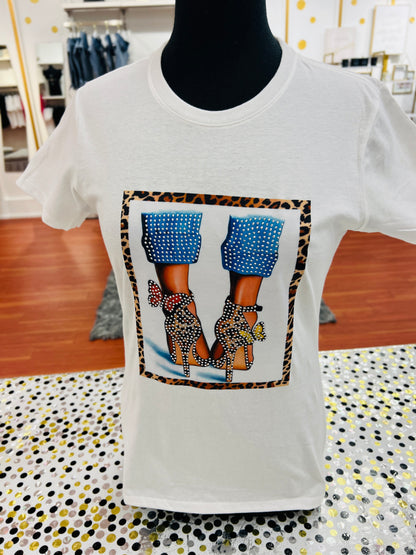 Butterfly Love- Basic T-Shirt
